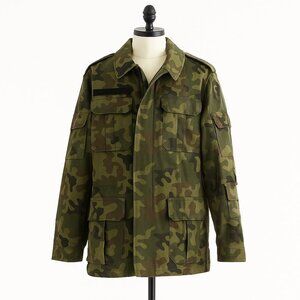 Urban Renewal Men's Vintage Heavyweight Camo Jacket With Tags